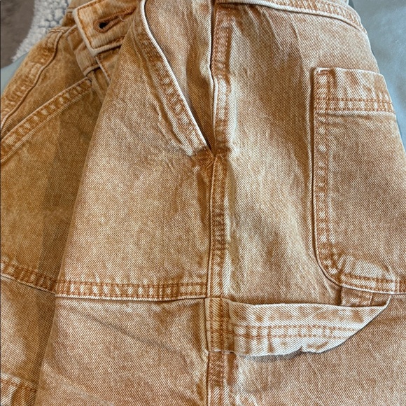 Universal Thread Tan High Rise Jean Shorts - Picture 8 of 8